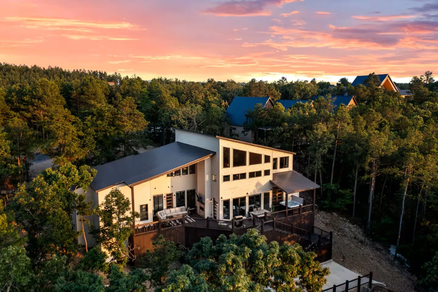 Luxury Properties by Forefront Stays