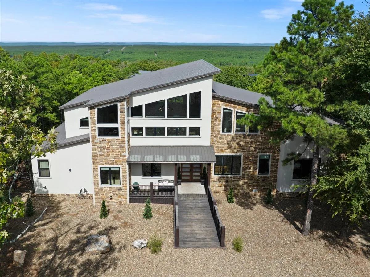Bella Vista